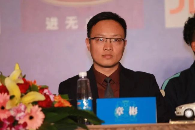 “阿森纳的传球速度比西汉姆要快很多，所以赖斯需要时间去适应阿森纳。